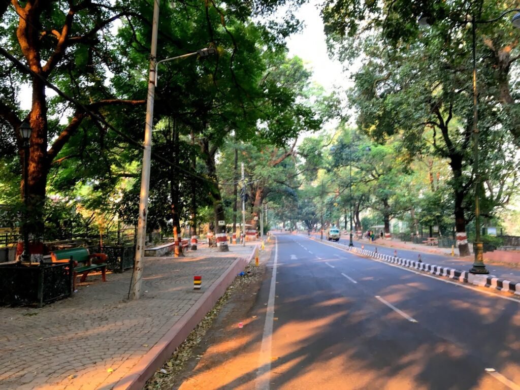 Guide to Dehradun:Rajpur Road