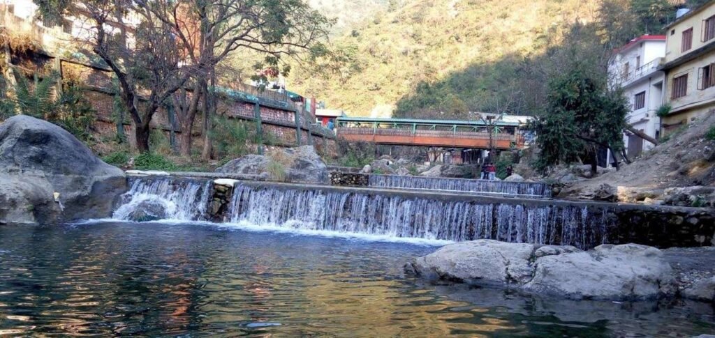 Guide to Dehradun: Sahastradhara