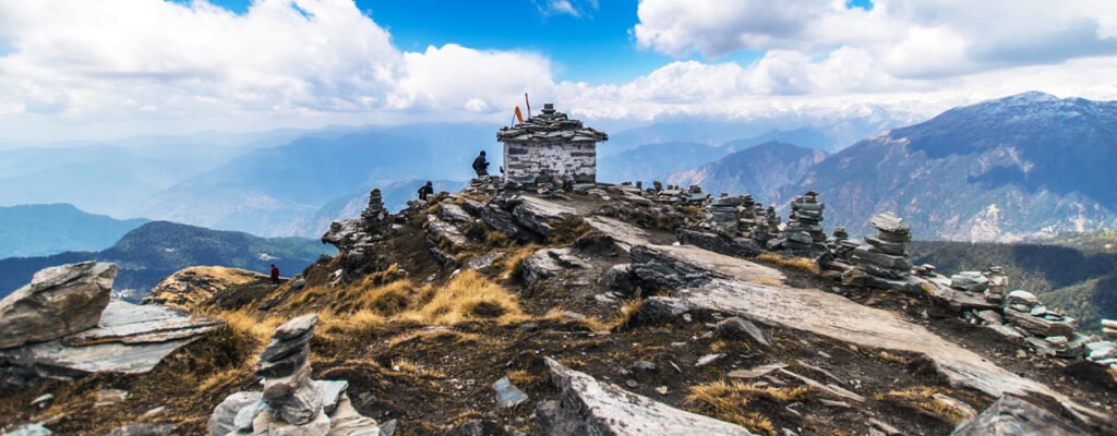 Chandrashila Trek Best Time to Visit (Most Detailed Seasonal Guide)